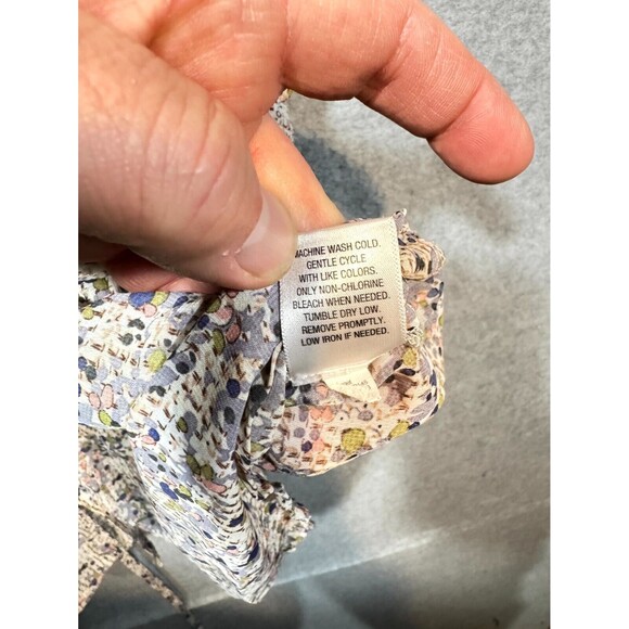 Xhilaration Blouse Top Women's L Multicolor Printed Pleated Belted Button Front - Picture 7 of 11